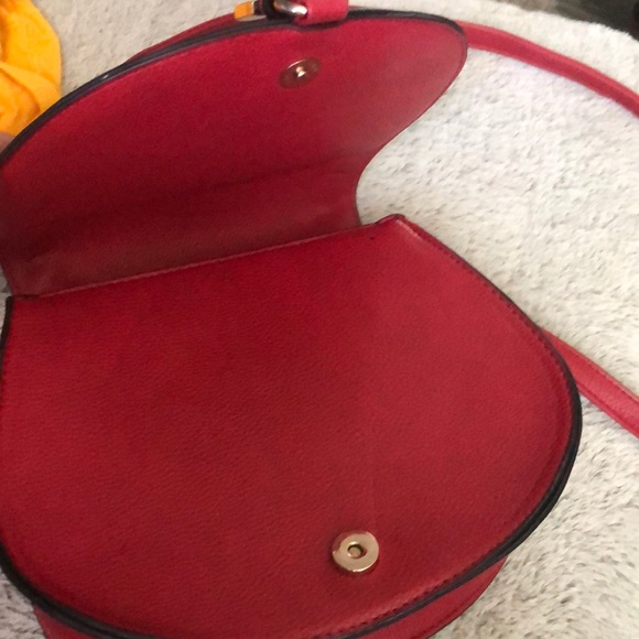 Bag - Picture 2 of 3